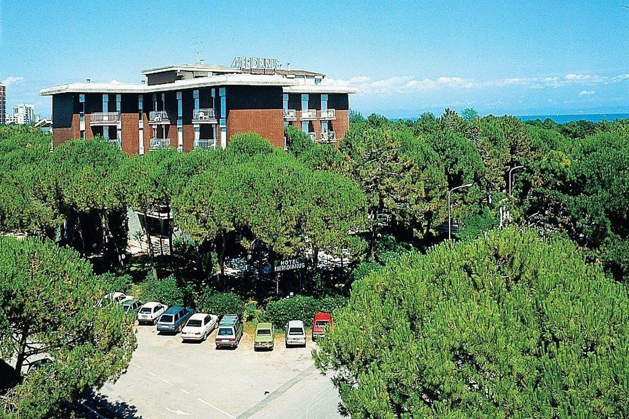 Hotel Meridianus Lignano Sabbiadoro Buitenkant foto